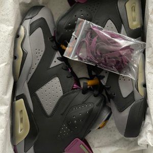 Jordan 6 Retro Bordeaux